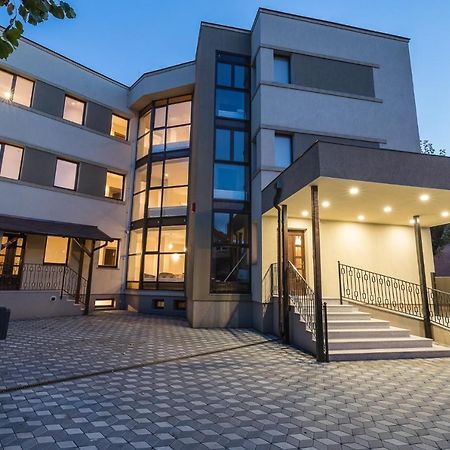 Pensiunea Select Central Targu Mures Luaran gambar
