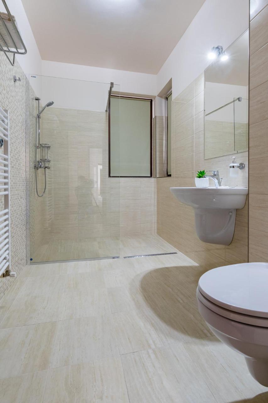 Pensiunea Select Central Targu Mures Luaran gambar